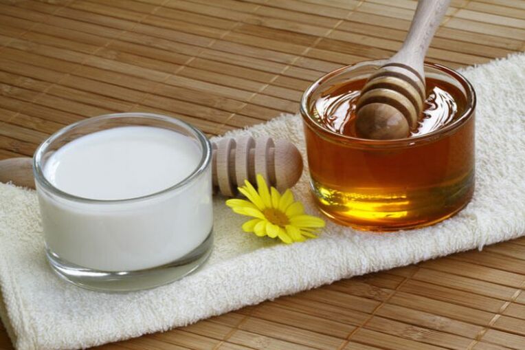 milk and honey rejuvenating mask